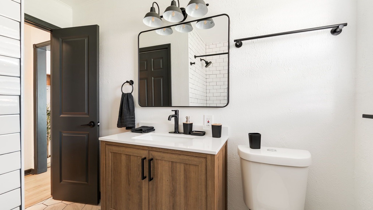 Photo of Bathroom in Central Oklahoma City