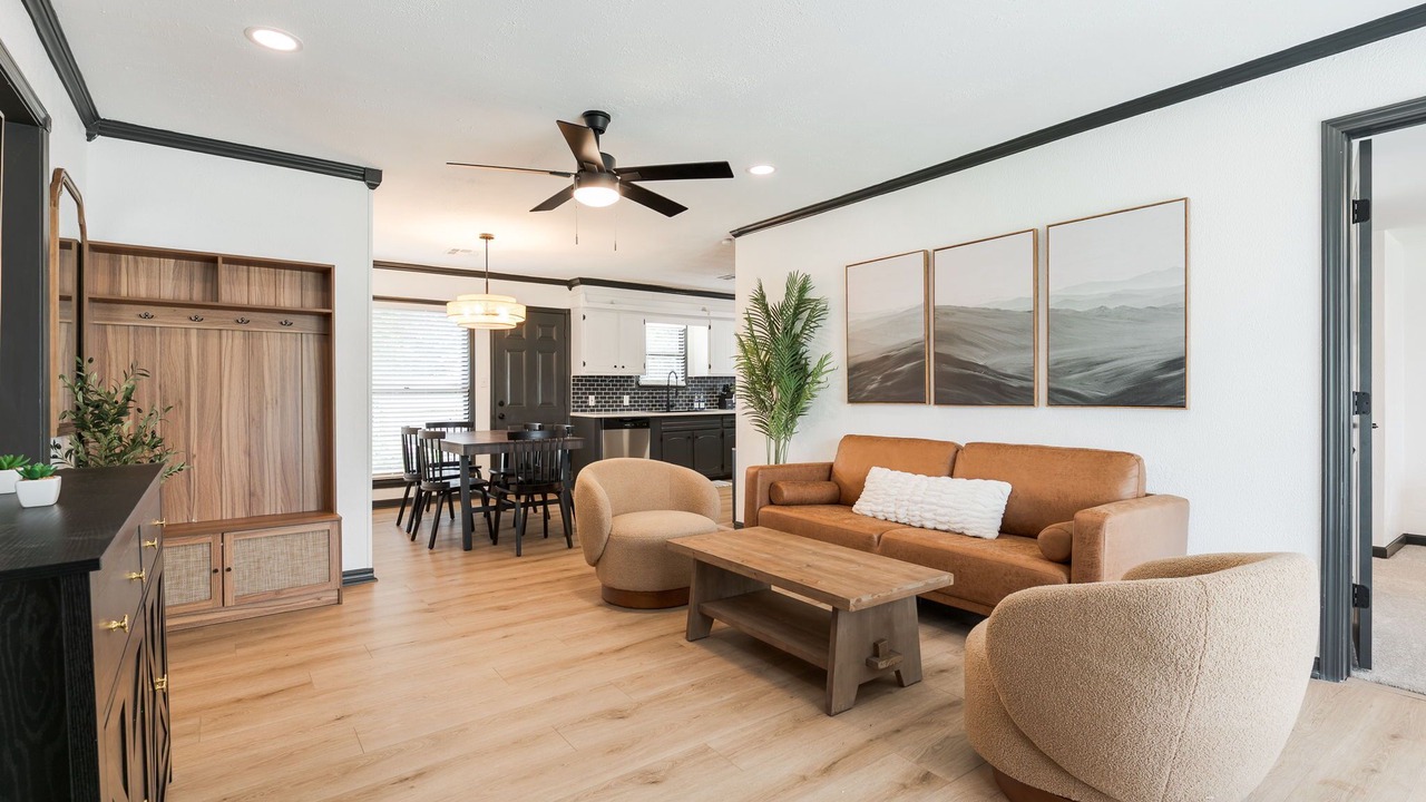 Photo of Livingroom in Central Oklahoma City