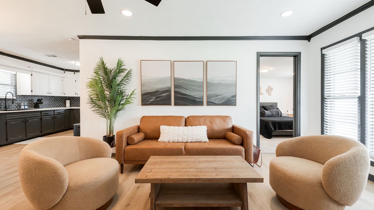 Photo of Livingroom in Central Oklahoma City