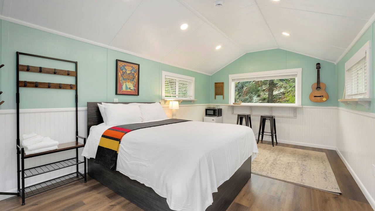 Photo of Bedroom in Poudre Park