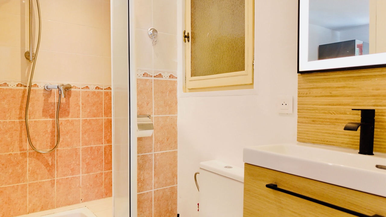 Photo of Bathroom in Brignoles