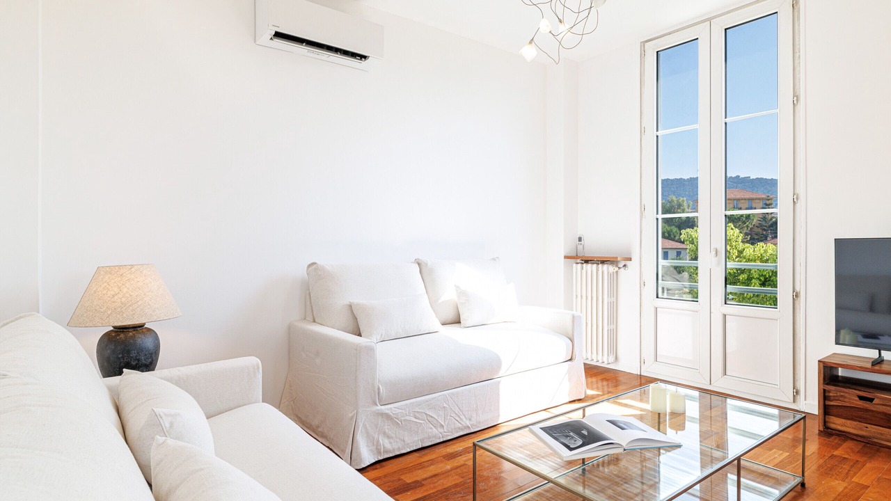 Photo of Livingroom in Cimiez
