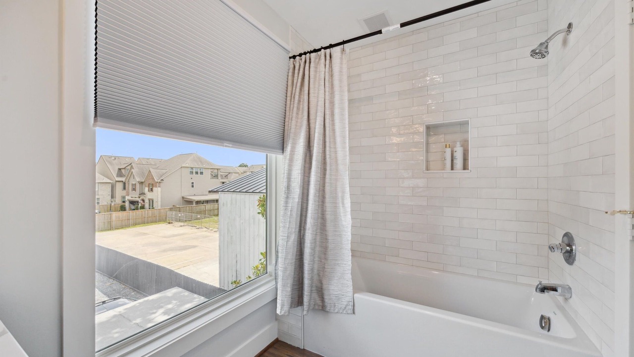 Photo of Bathroom in Garden Oaks