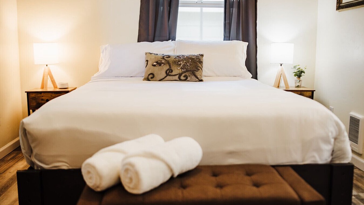 Photo of Bedroom in Altamont