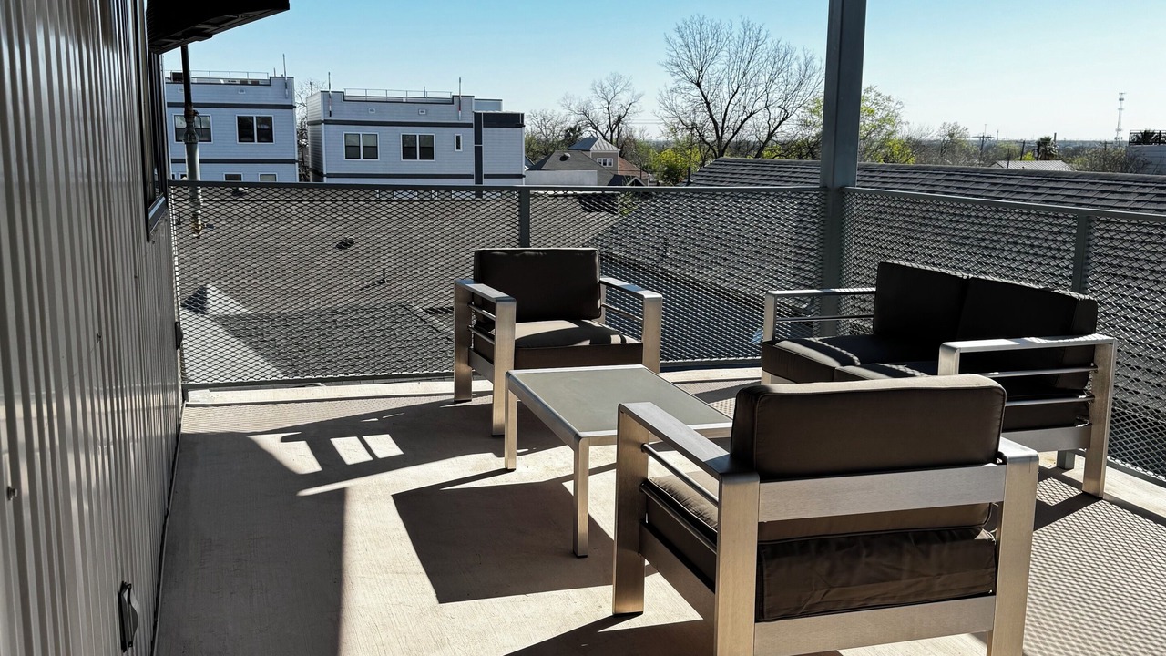 Photo of Patio Balcony in Near East Side