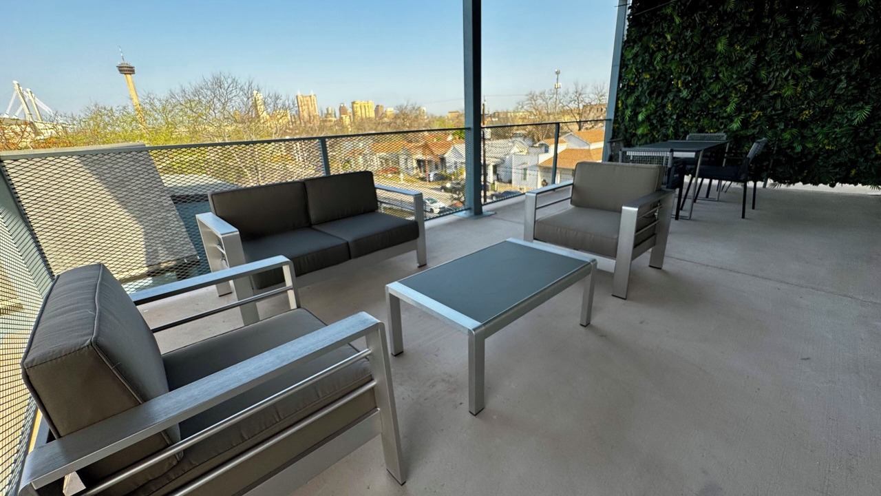 Photo of Patio Balcony in Near East Side