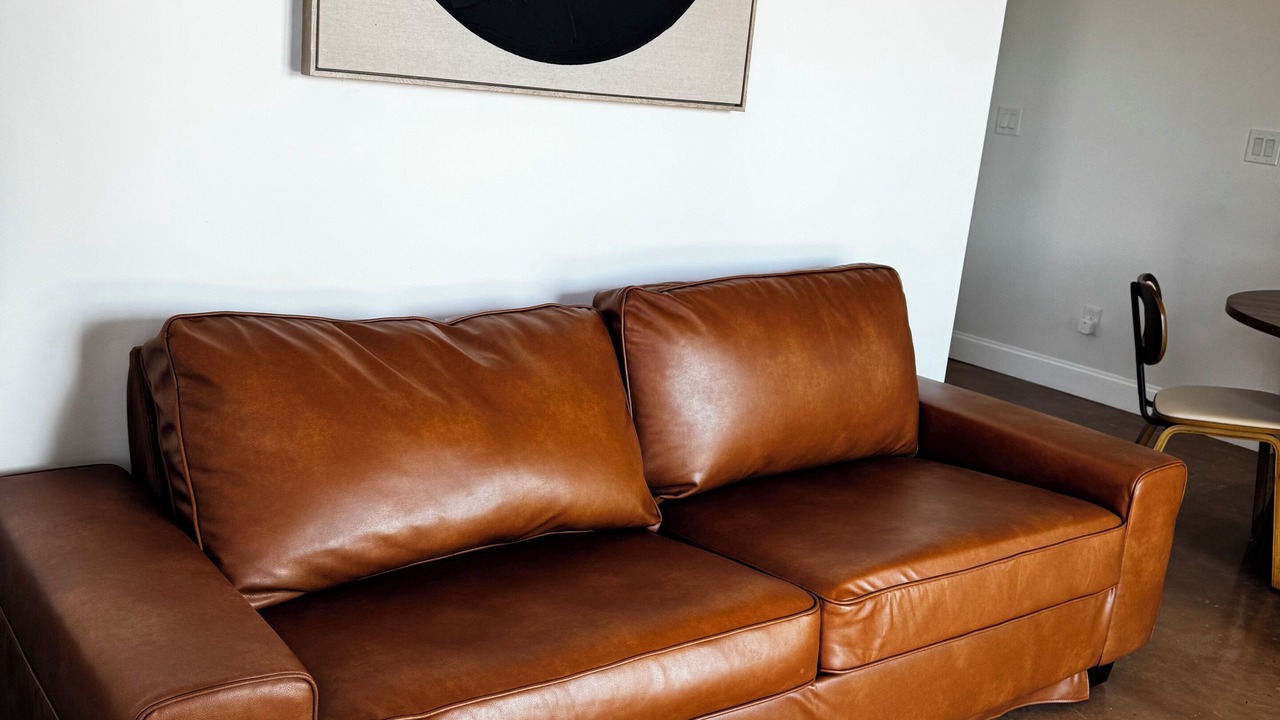 Photo of Livingroom in Near East Side