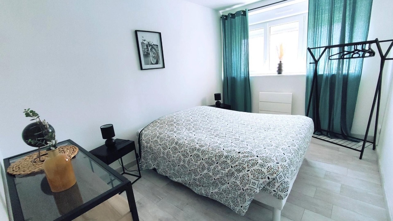 Photo of Bedroom in Damouzy