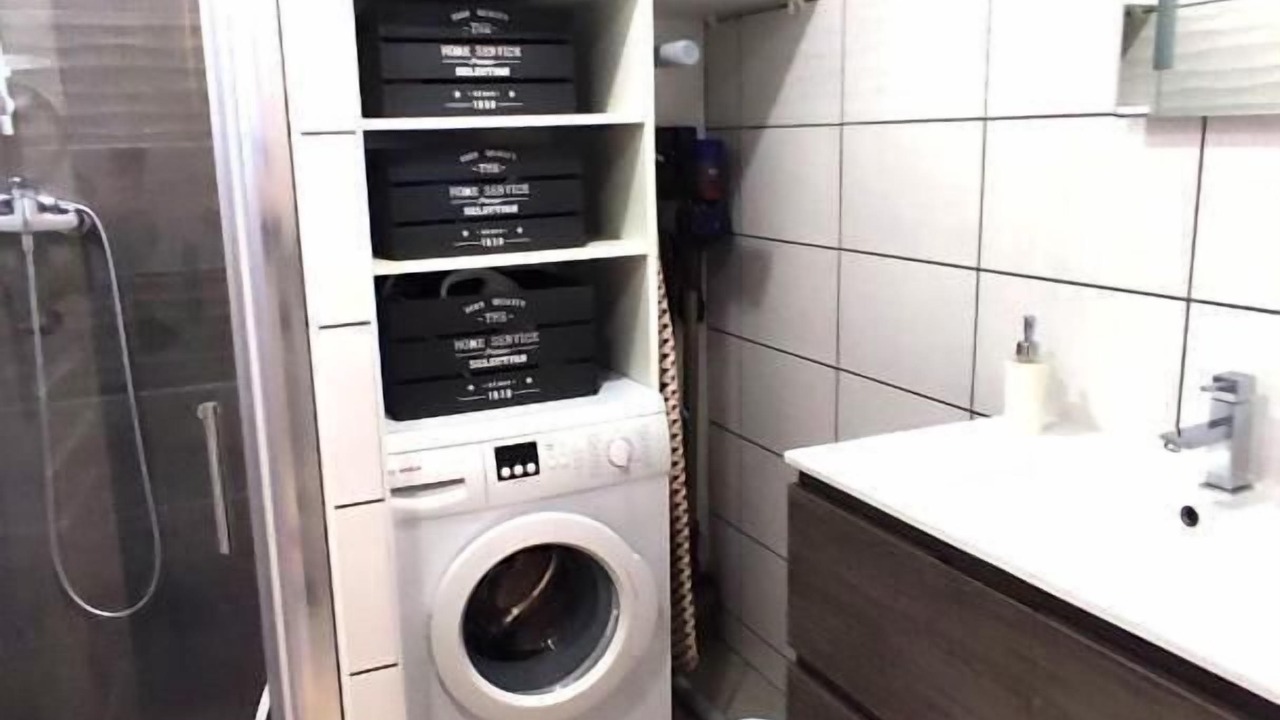 Photo of Bathroom in Sury