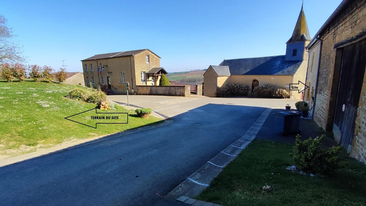 Photo of Outdoor in Sury