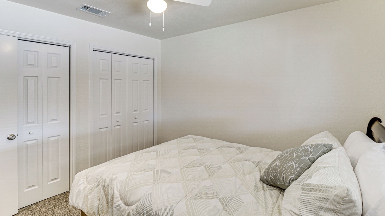 Photo of Bedroom in West Arlington