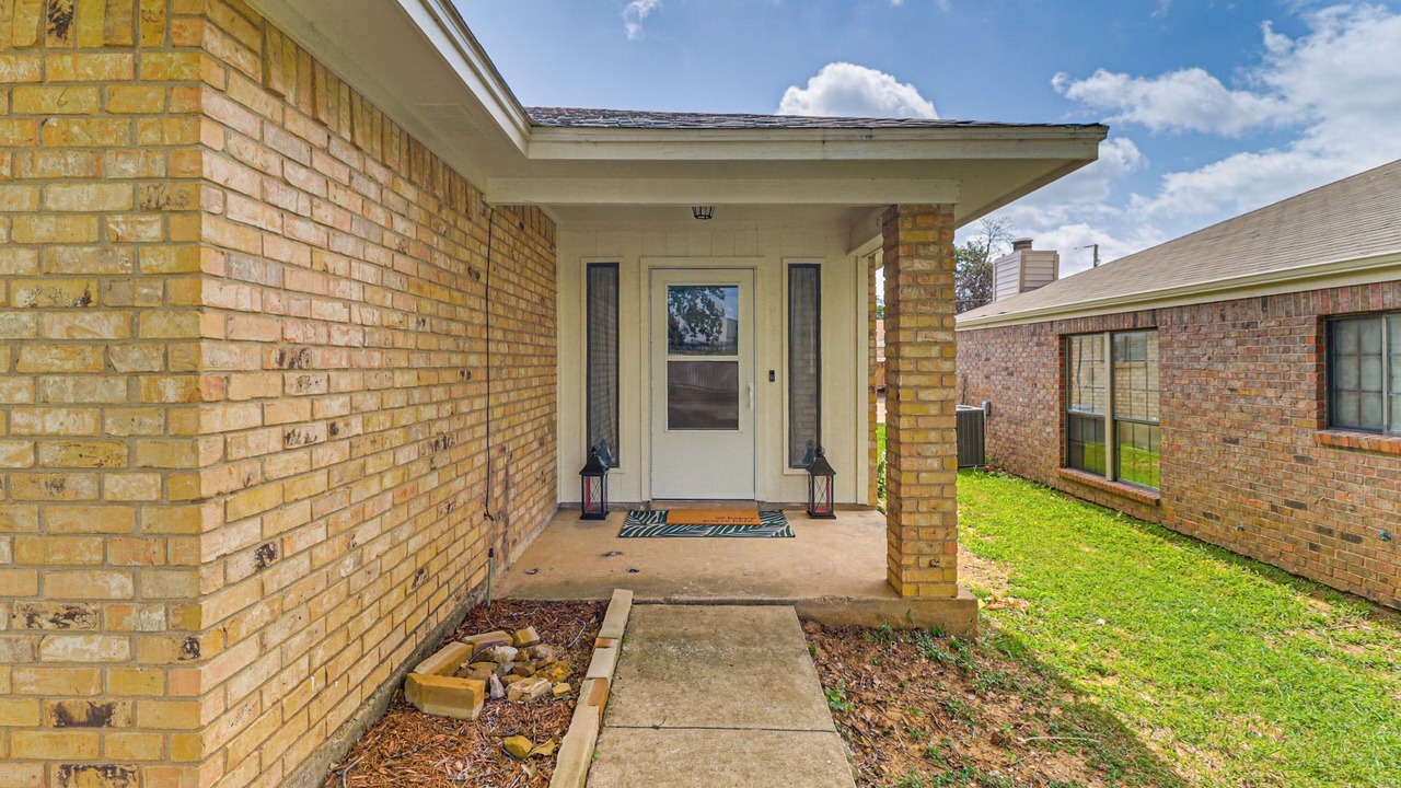Photo of Outdoor in West Arlington