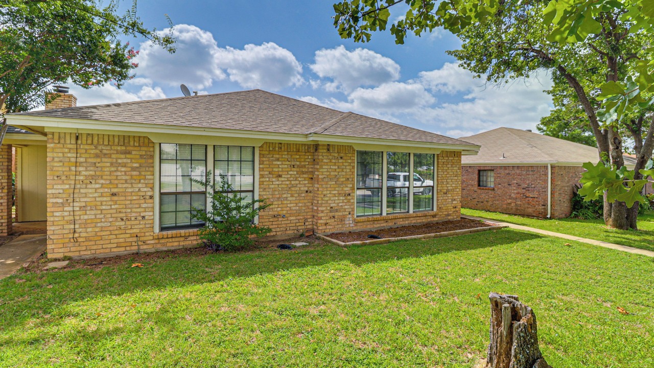 Photo of Outdoor in West Arlington