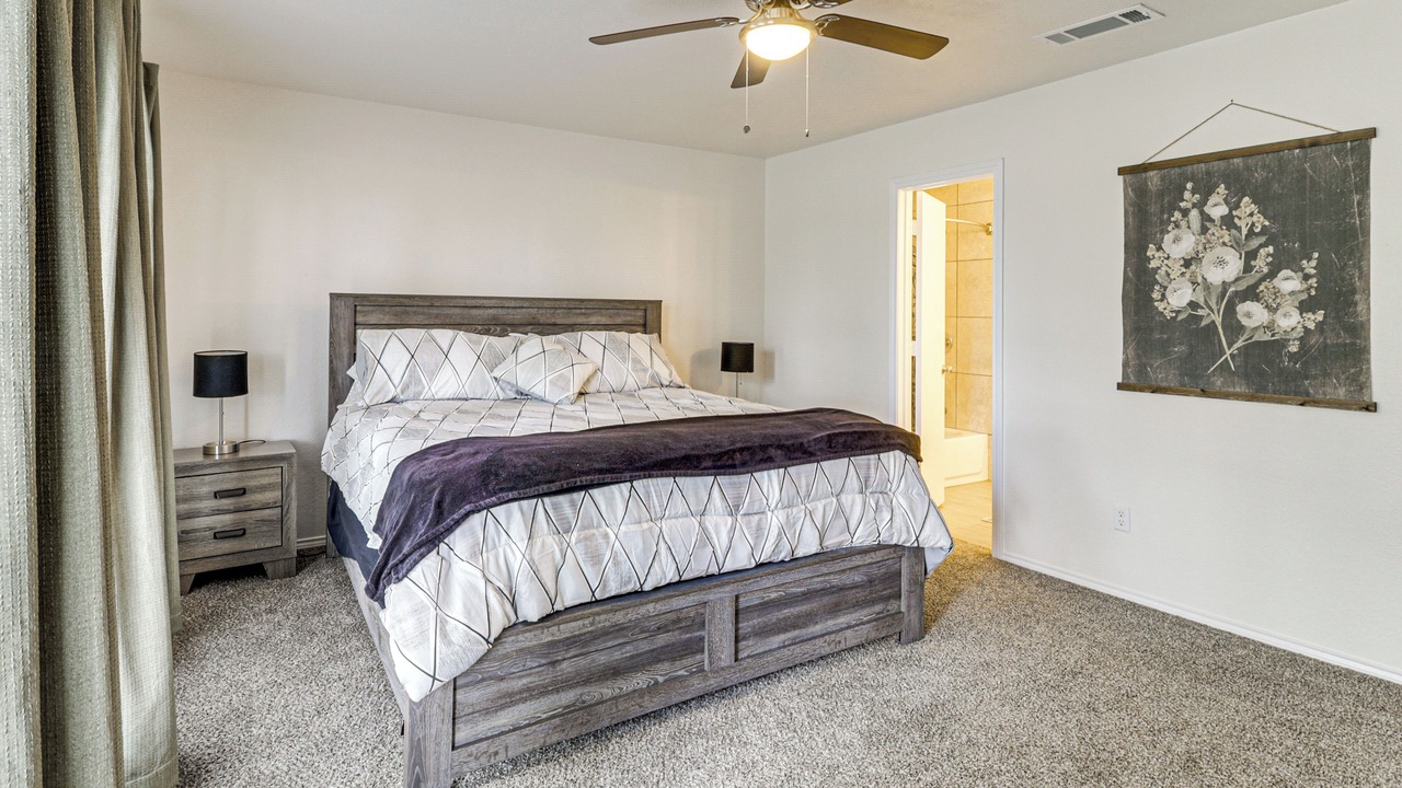 Photo of Bedroom in West Arlington