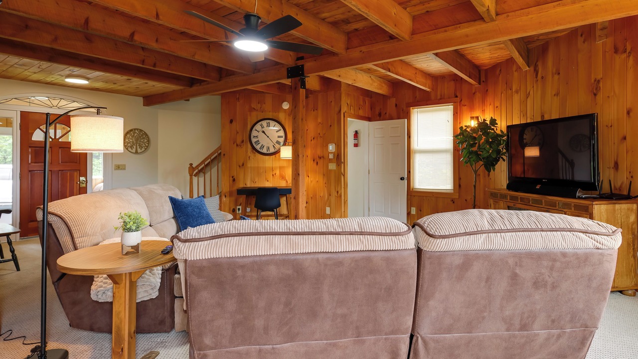 Photo of Livingroom in Chestertown