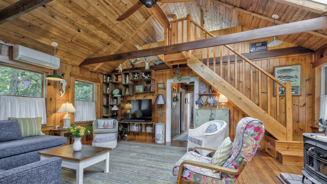 Photo of Livingroom in Ocean Bay Park