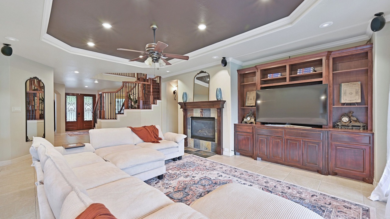 Photo of Livingroom in Friendswood