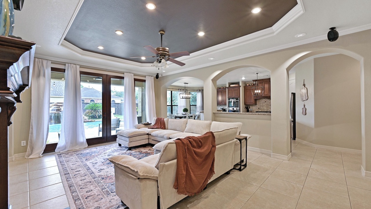 Photo of Livingroom in Friendswood