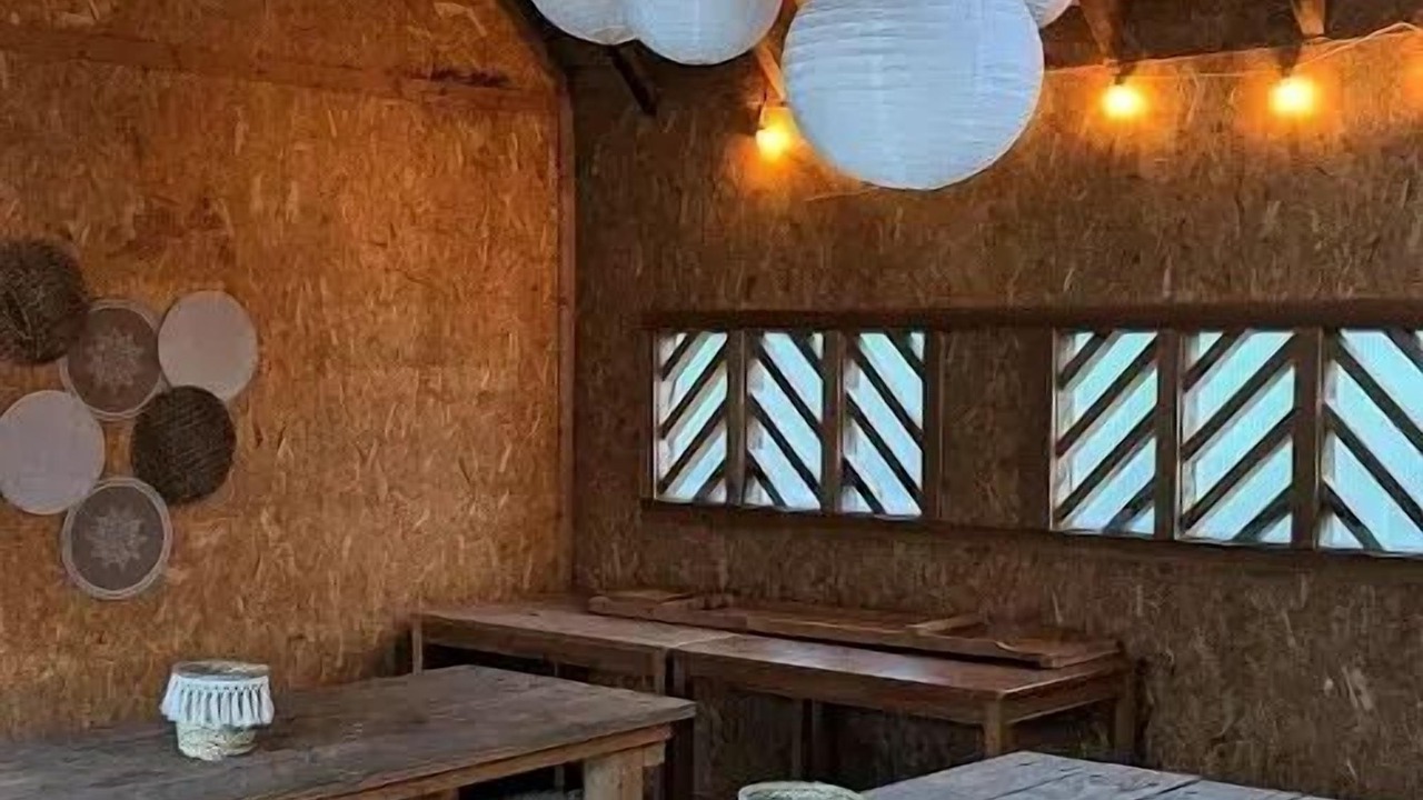 Photo of Others in Biron