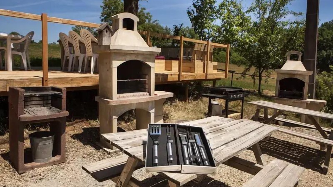 Photo of Outdoor in Biron