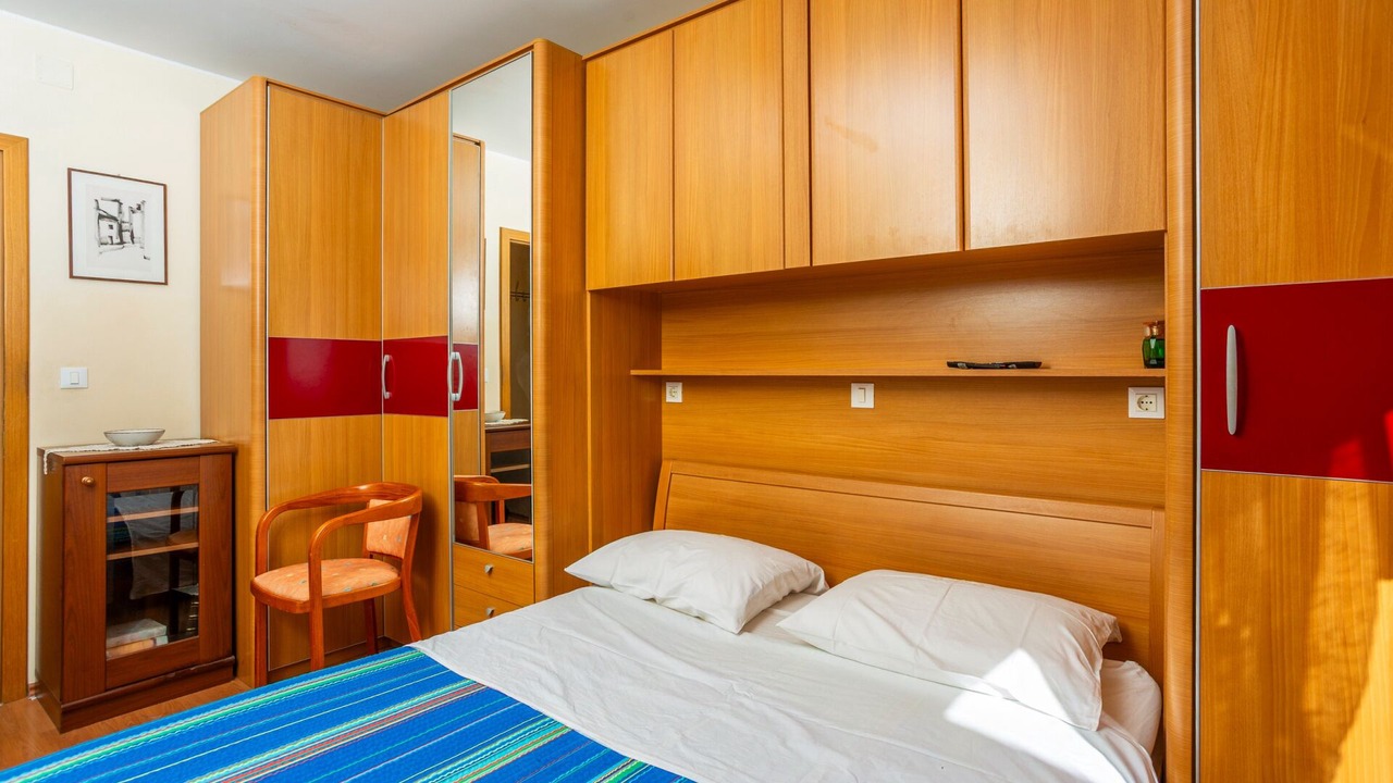 Photo of Bedroom in Ika