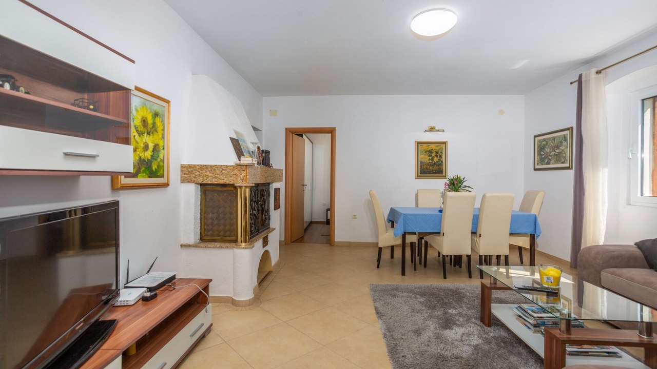 Photo of Livingroom in Bregi