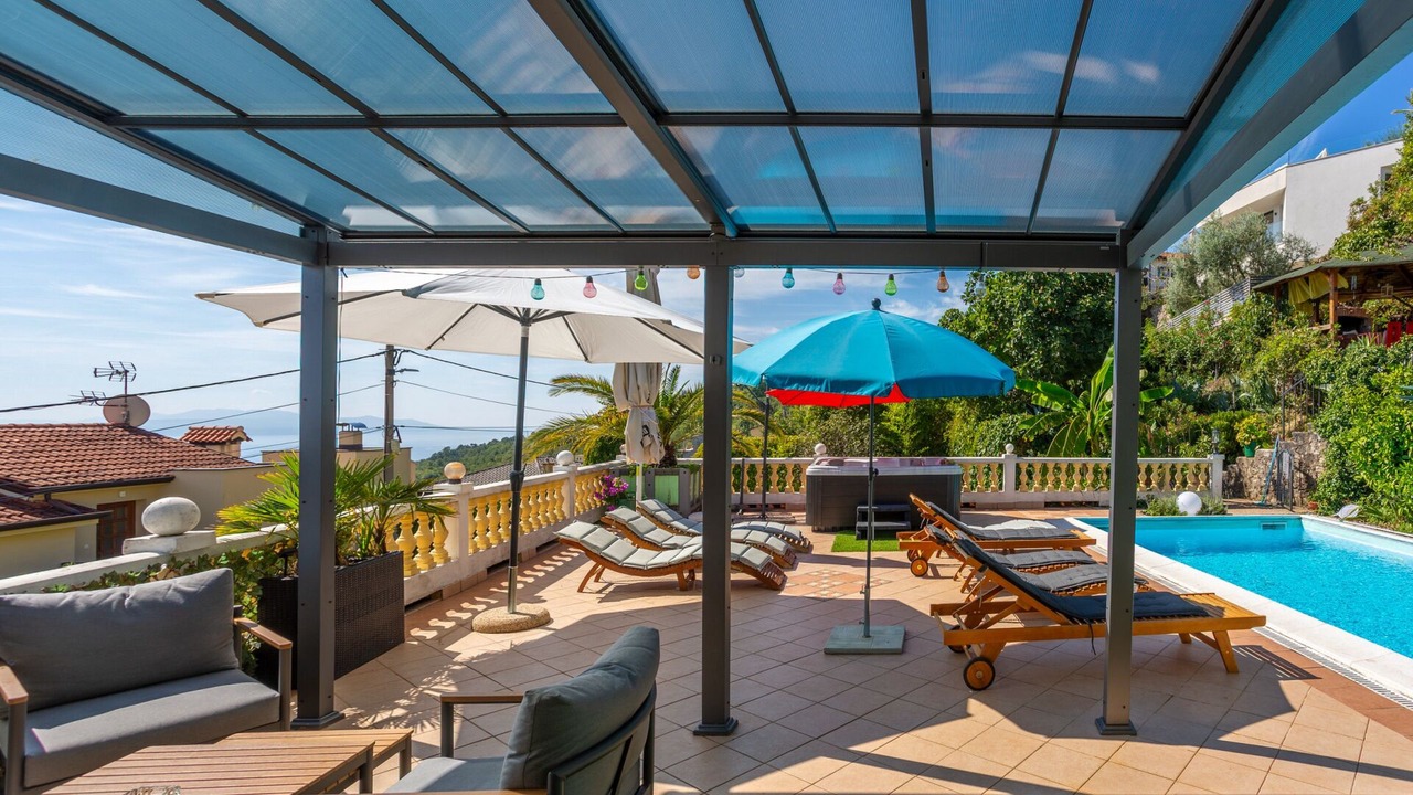 Photo of Patio Balcony in Bregi