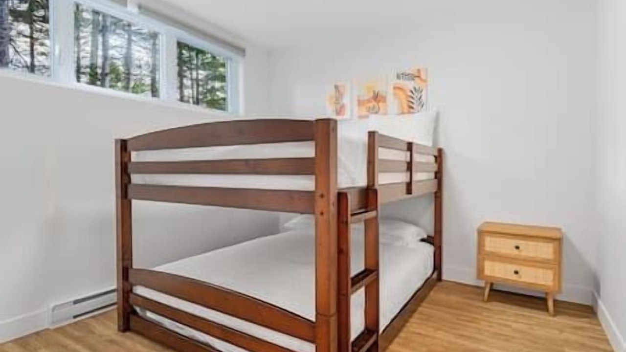 Photo of Bedroom in Lac-Swell