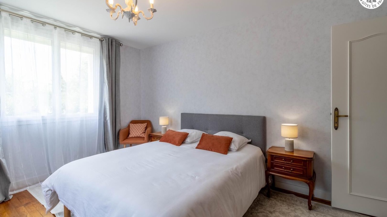 Photo of Bedroom in Albertville