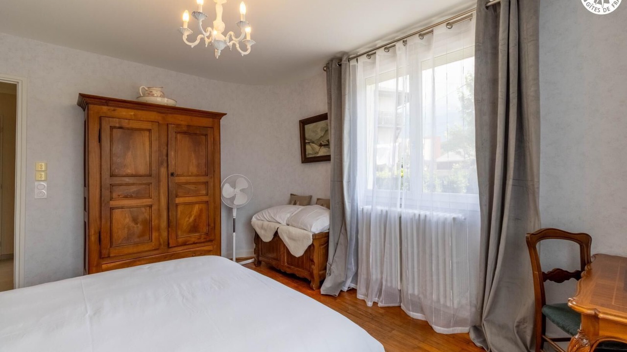Photo of Bedroom in Albertville