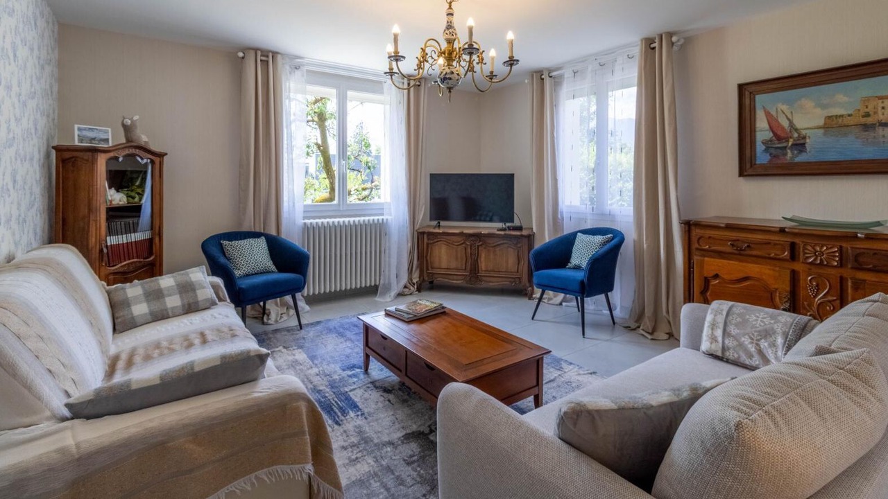 Photo of Livingroom in Albertville