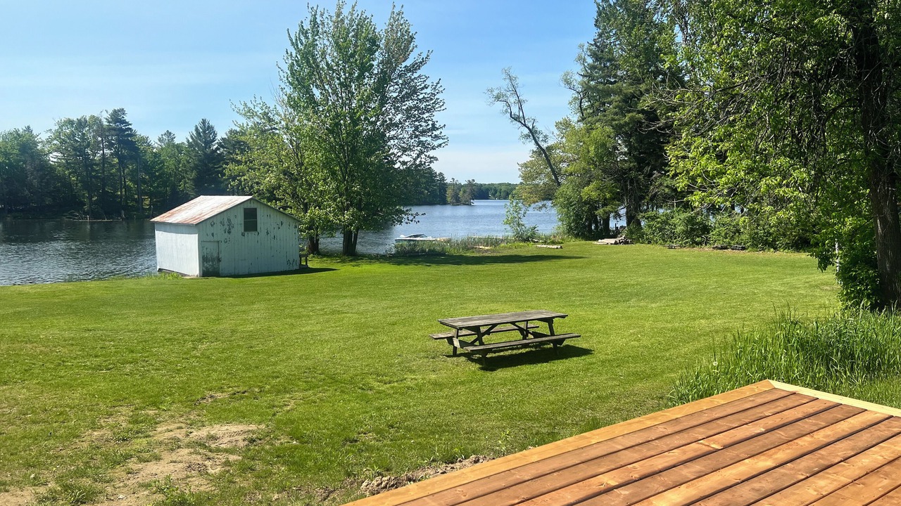 Photo of Outdoor in Frontenac