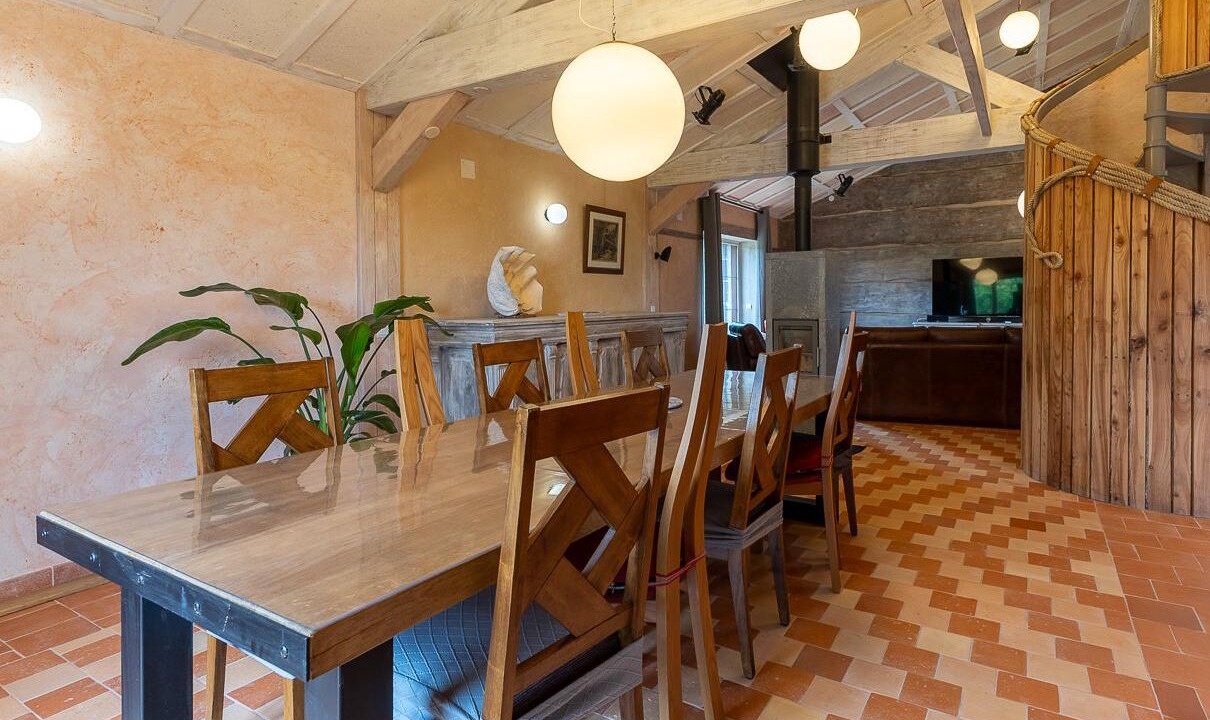 Photo of Others in Montcel