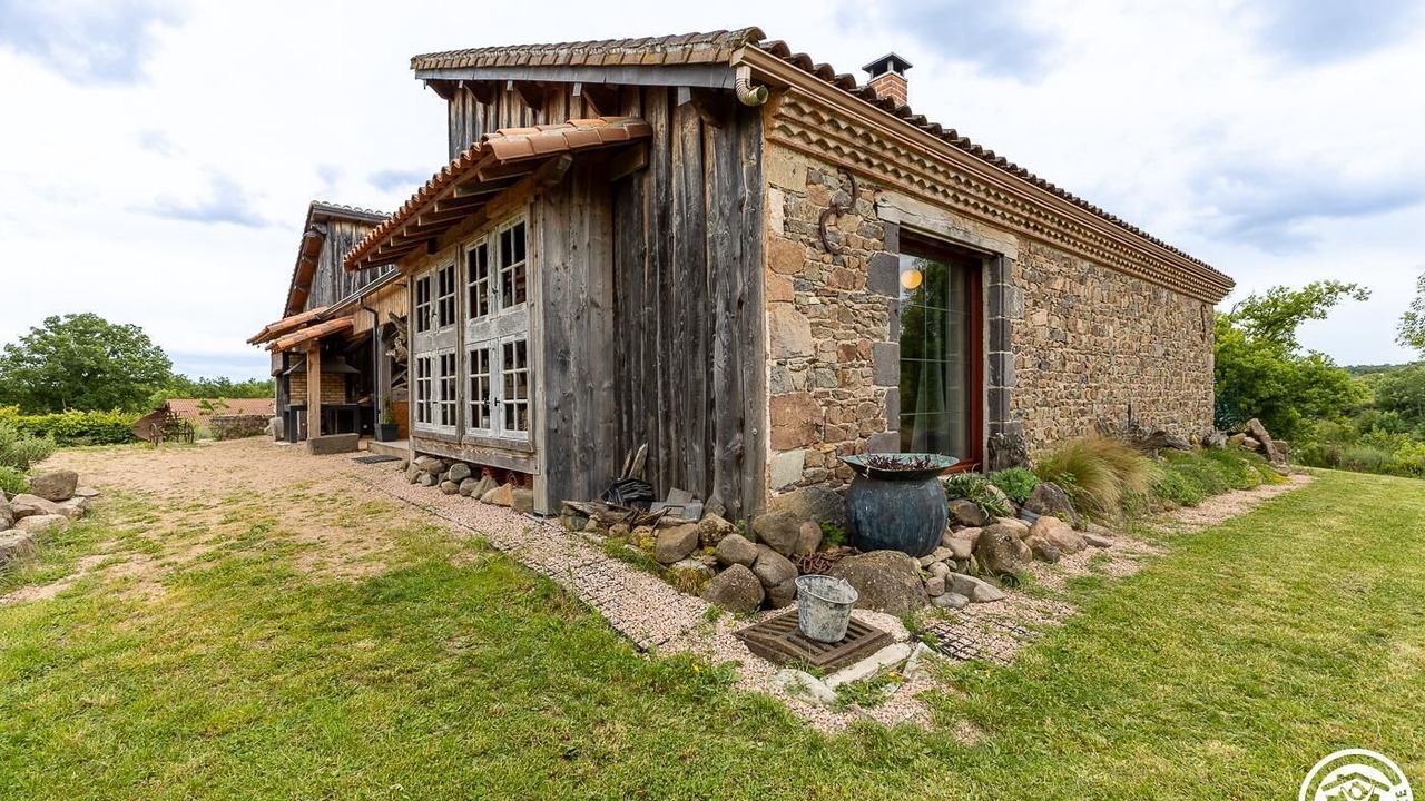 Photo of Outdoor in Montcel