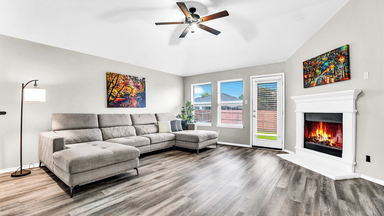 Photo of Livingroom in Lancaster
