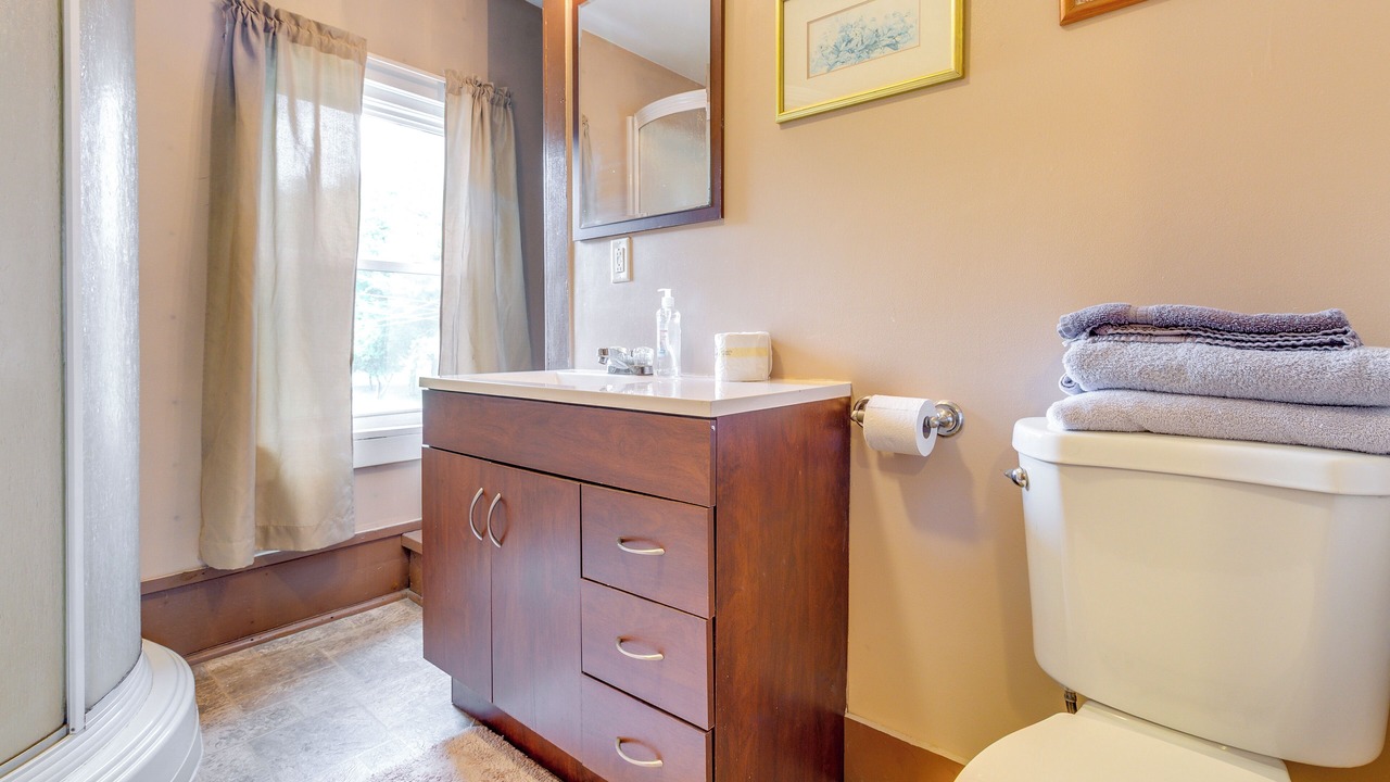 Photo of Bathroom in Smithmill