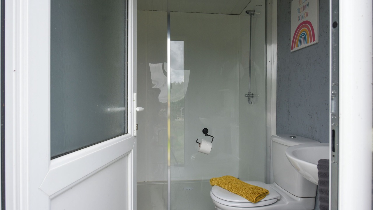 Photo of Bathroom in Llanfair Caereinion