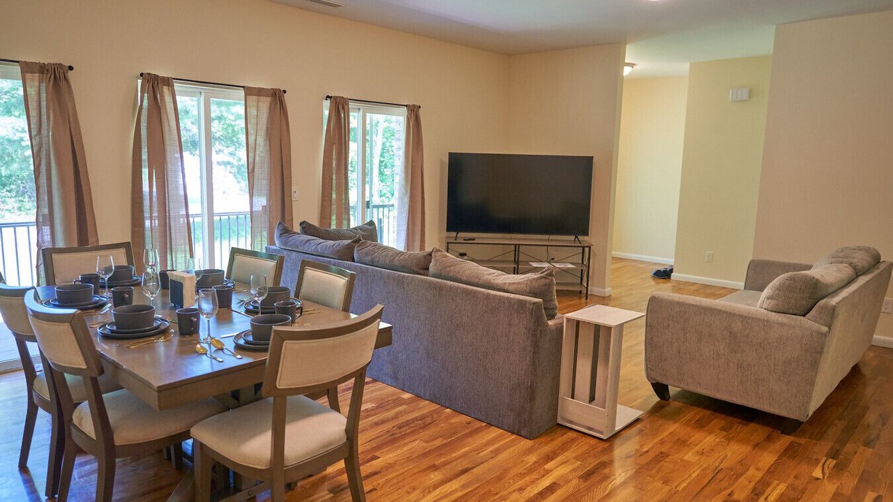 Photo of Others in Beemerville