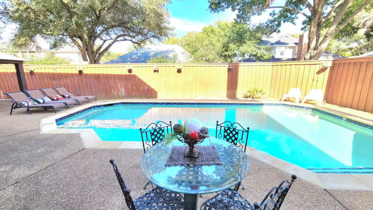 Photo of Outdoor in Flower Mound