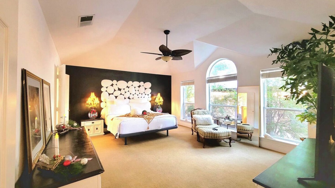 Photo of Bedroom in Flower Mound