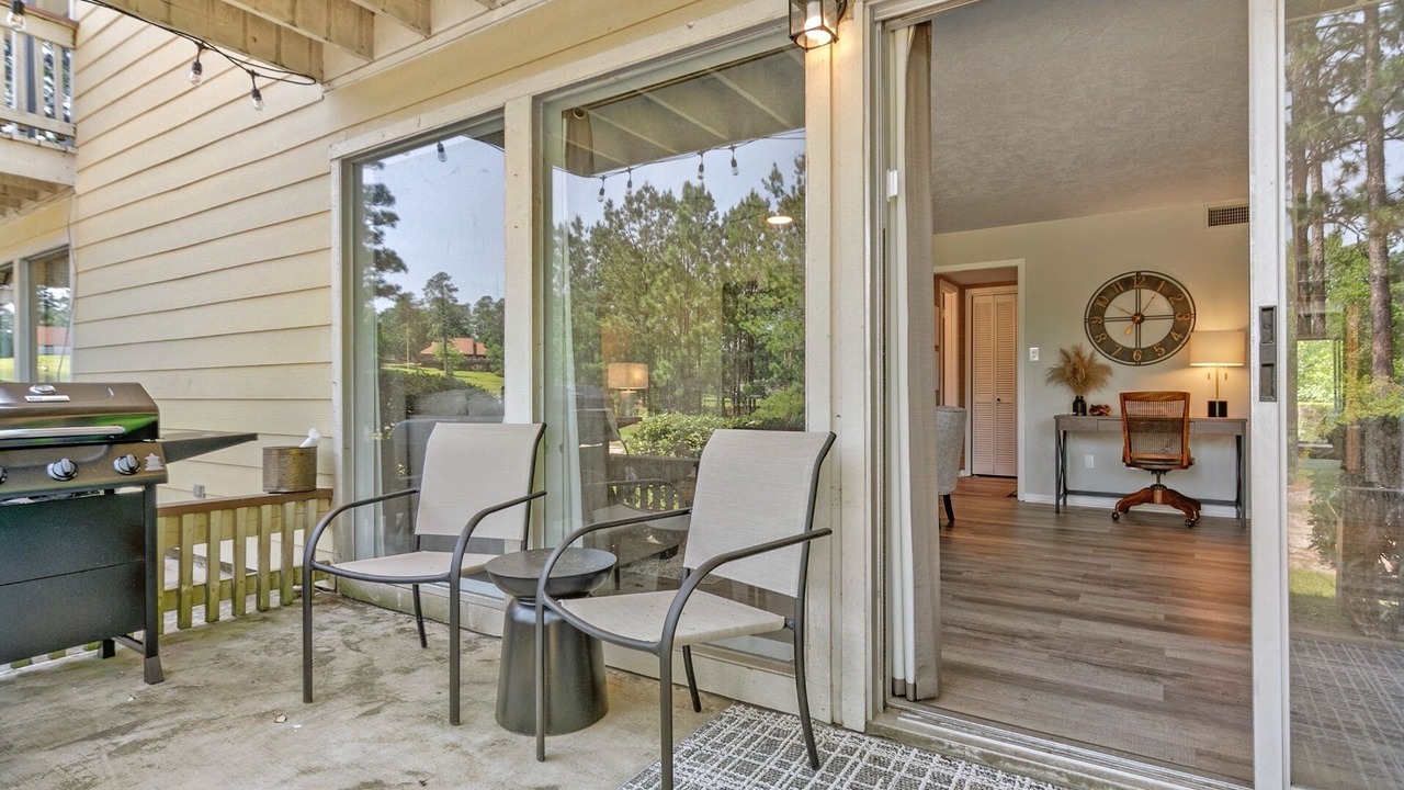 Photo of Patio Balcony in Brookeland