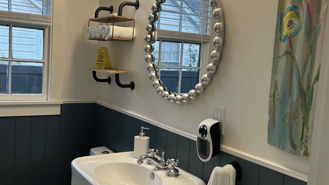 Photo of Bathroom in Monroe