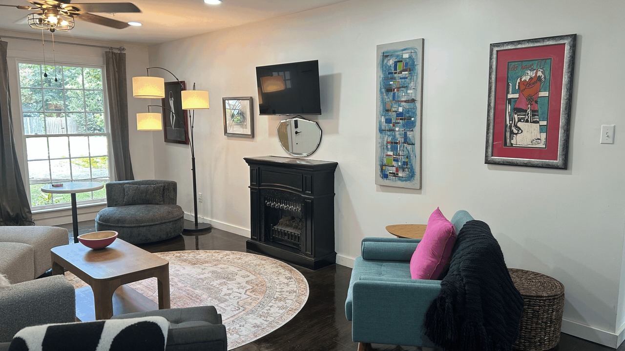 Photo of Livingroom in Monroe