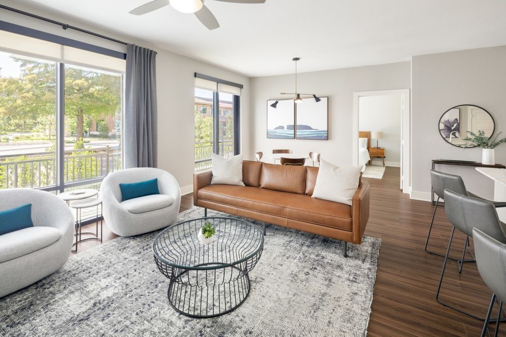 Photo of Livingroom in Addison