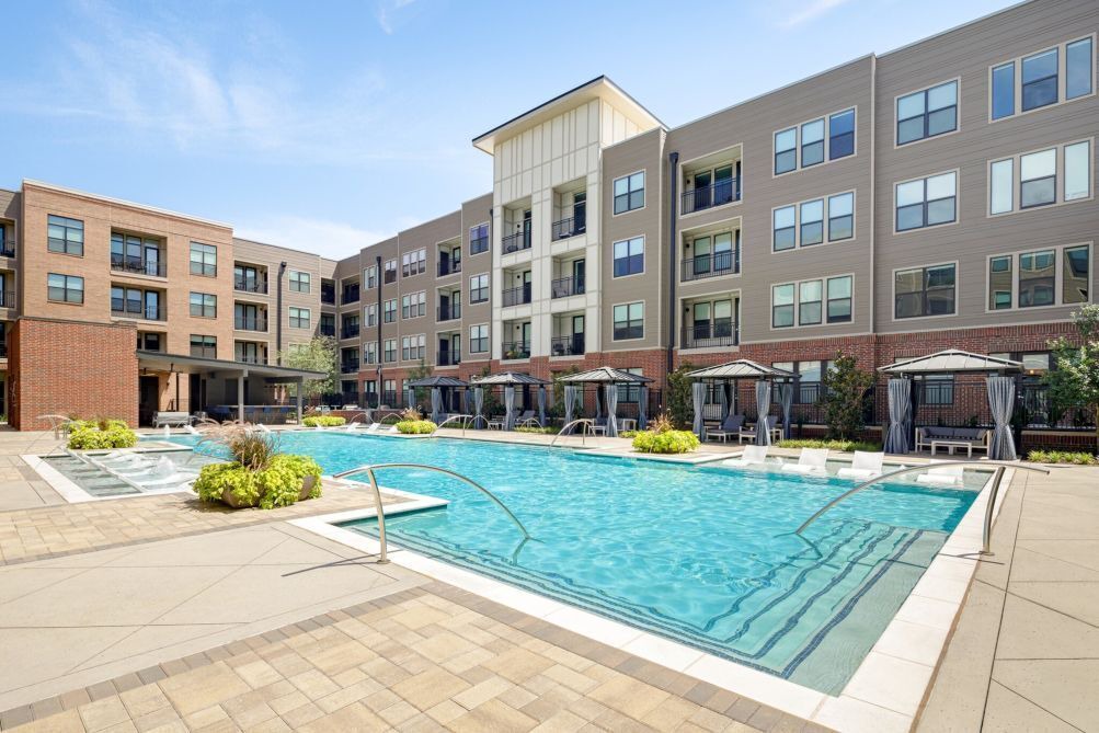 Photo of Outdoor in Addison