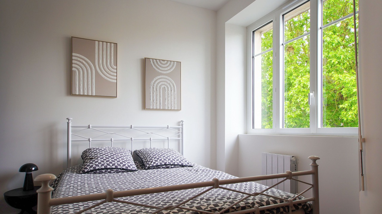 Photo of Bedroom in Lucon