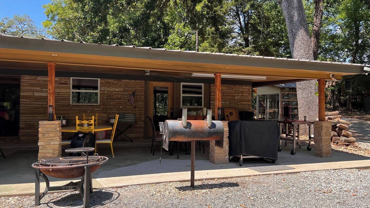 Photo of Outdoor in Pottsboro