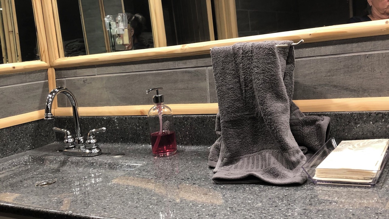 Photo of Bathroom in Pottsboro