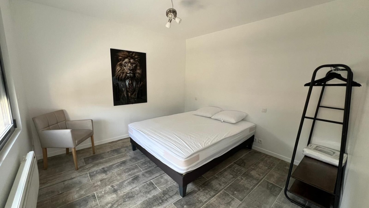 Photo of Bedroom in Ferolles-Attilly