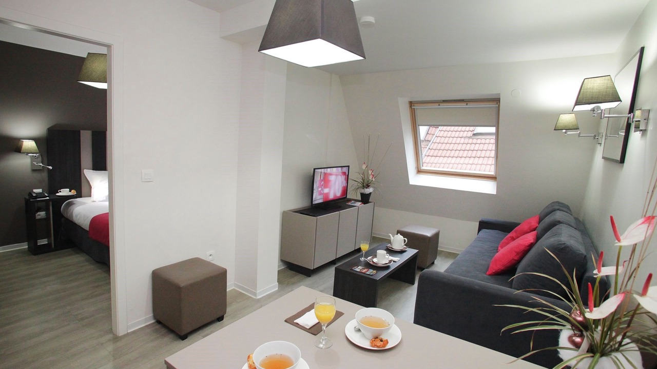 Photo of Others in Poincare